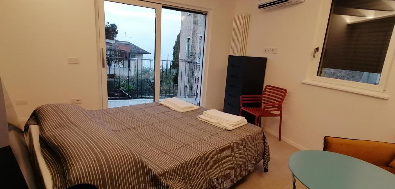 New Marina Apartments 토리델베나코 외부 사진