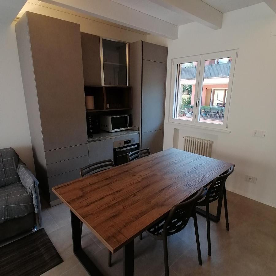 New Marina Apartments 토리델베나코 외부 사진